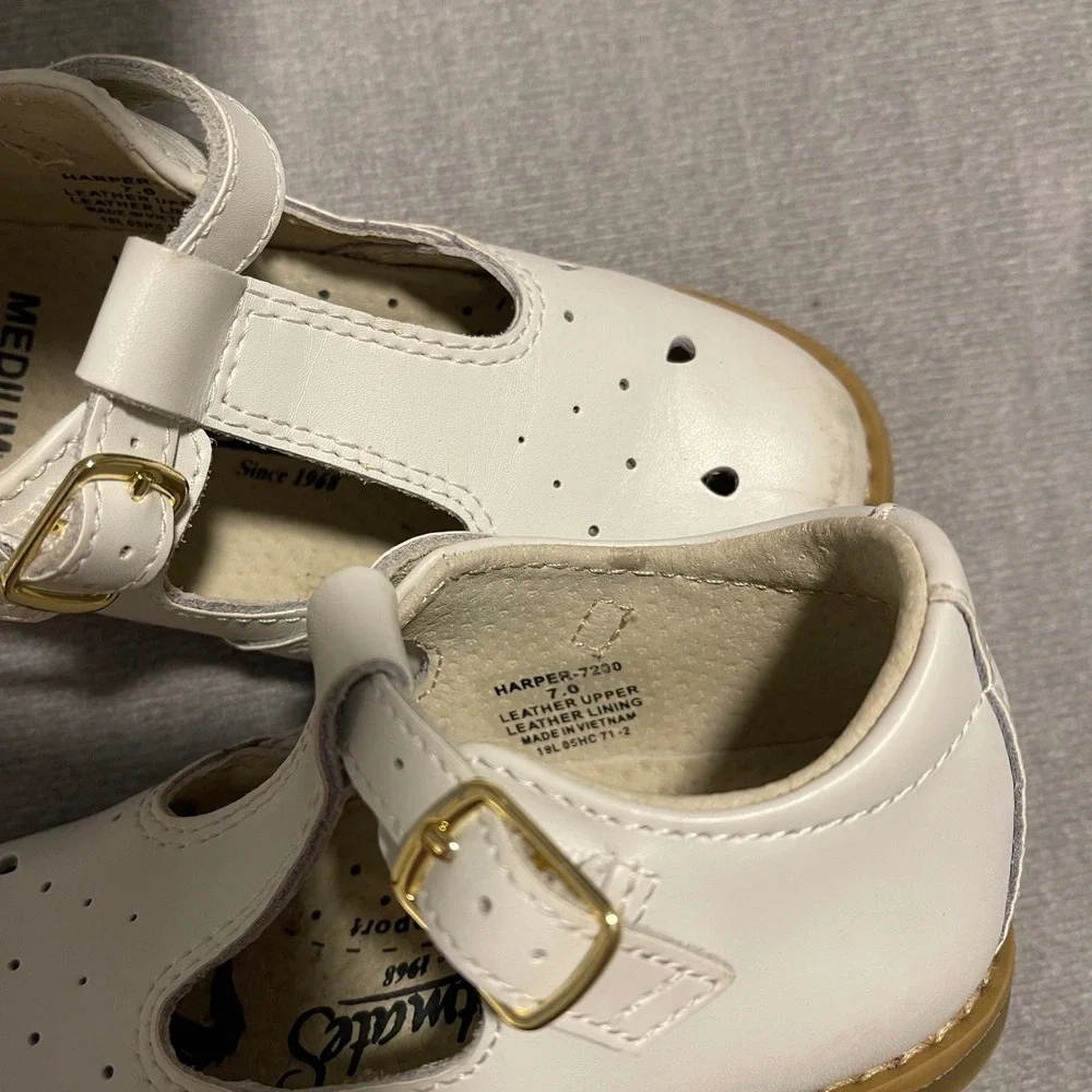 Footmates Mary Jane Shoes Harper White Leather T Strap‎ Kids Size 7 Arch Support
